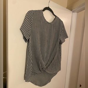 Banana Republic Houndstooth Blouse